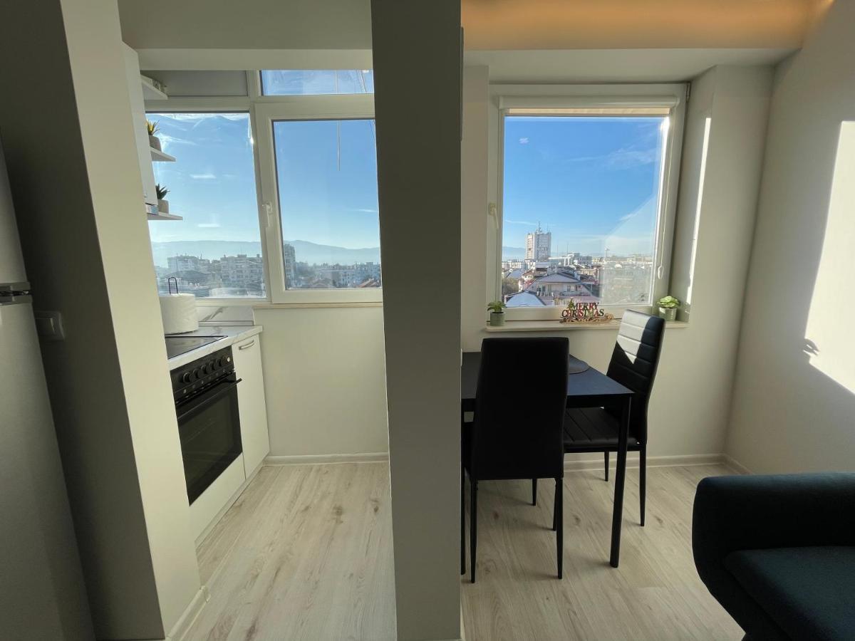 Amazing View Central 1 Bedroom Apartment Pazardzsik Kültér fotó